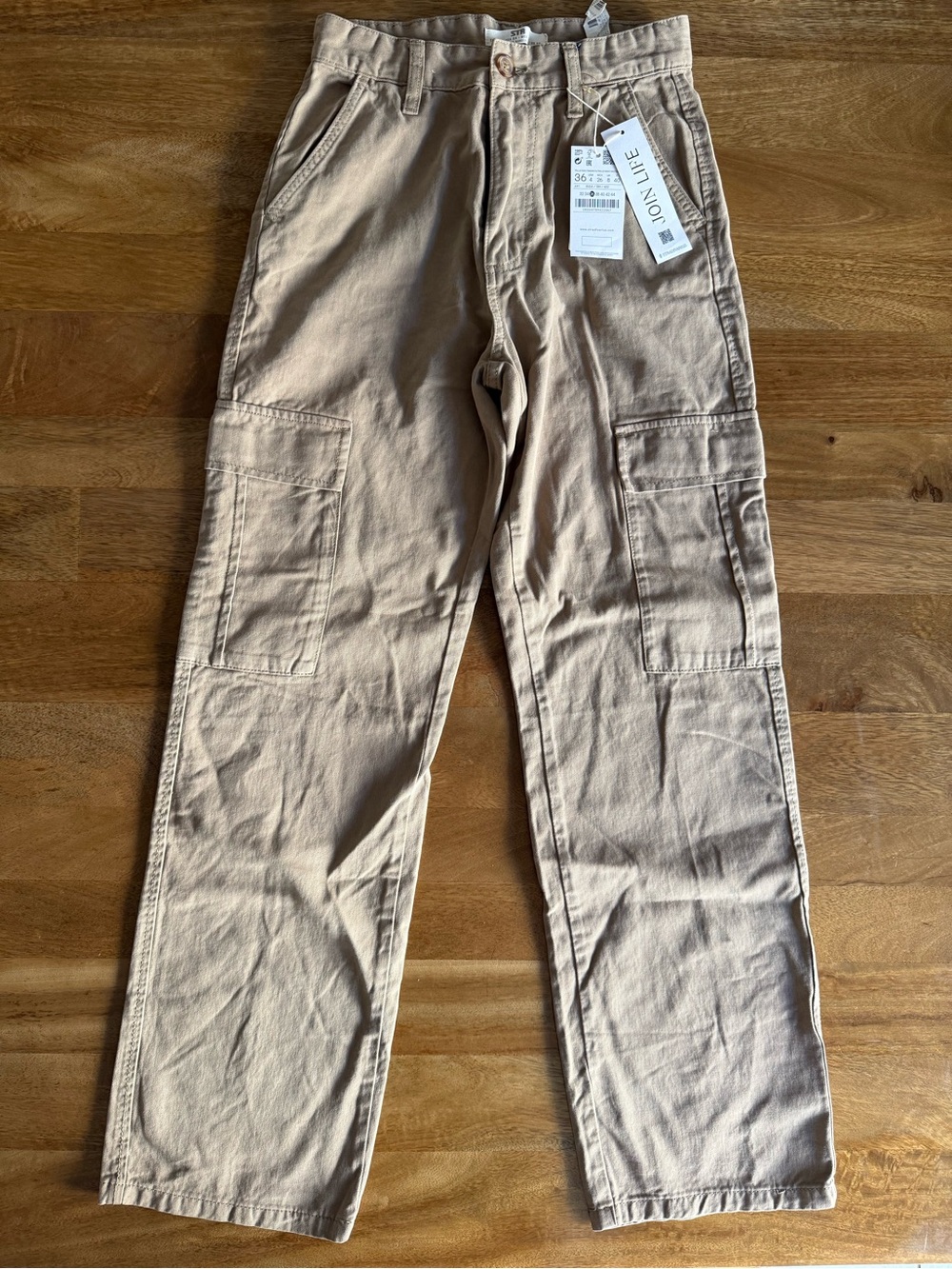 NWT Stradivarius STR Tan Cargo Trousers - Size 4